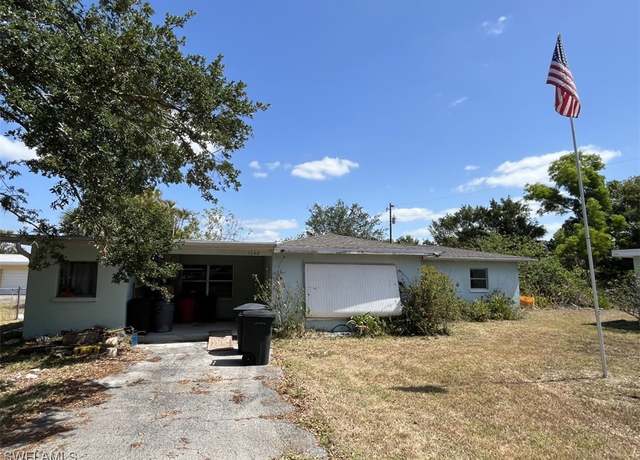 Property at 1262 Joerin Ave, North Fort Myers, FL 33903, 4 beds, 3 baths