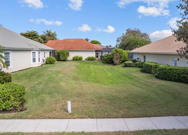 Property at 6936 Mauna Loa Ln, Naples, FL 34113