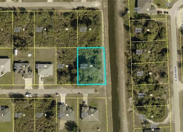 Property at 3700 25th St SW, Lehigh Acres, FL 33976