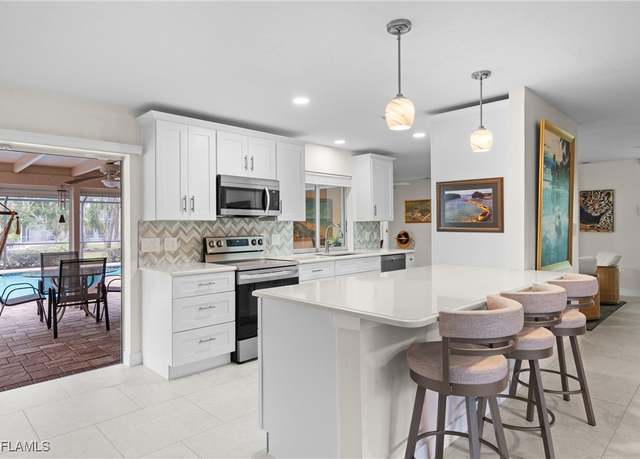 Property at 539 Peck Ave, Fort Myers, FL 33919, 3 beds, 2 baths