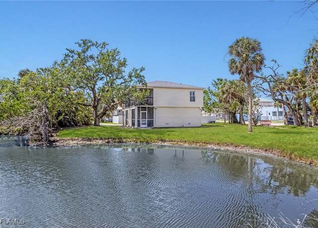 Property at 225 Nature View Ct, Fort Myers Beach, FL 33931, 2 beds, 2 baths