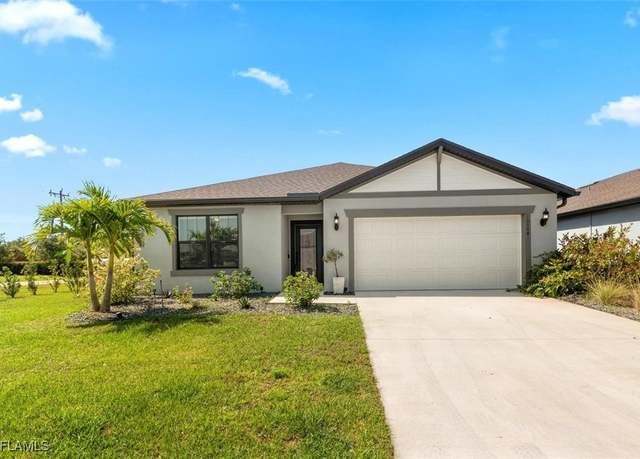 Property at 10864 Firebush Cir, North Fort Myers, FL 33917, 4 beds, 2 baths