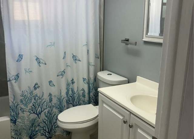 Property at 1772 Coral Point Dr, Cape Coral, FL 33990, 3 beds, 2 baths