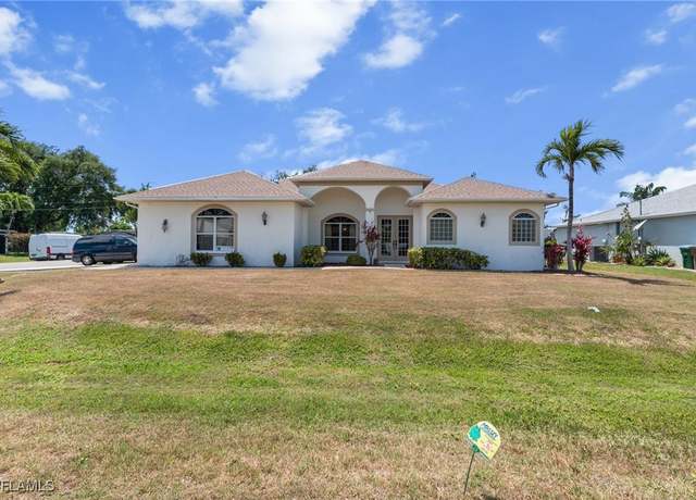 Property at 3620 SE 4th Ave, Cape Coral, FL 33904, 3 beds, 3 baths