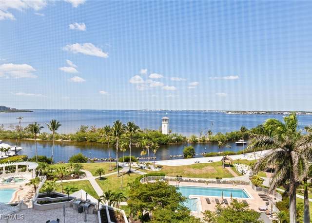 Property at 14270 Royal Harbour Ct #620, Fort Myers, FL 33908, 3 beds, 3.5 baths