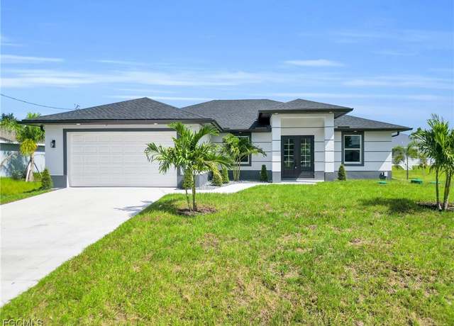 Property at 172 Pembroke St, Lehigh Acres, FL 33974, 4 beds, 3 baths