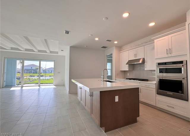 Property at 16349 Preservation Blvd, Punta Gorda, FL 33982, 3 beds, 2.5 baths