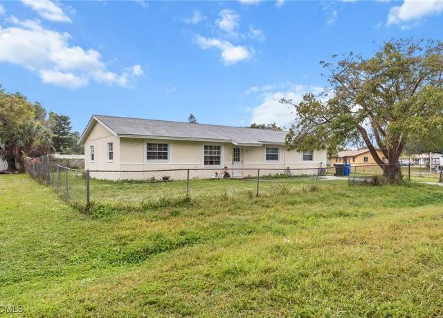 Property at 6135 Markland Ave, Fort Myers, FL 33916, 3 beds, 1 bath