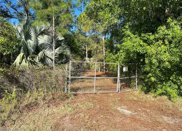 Property at 620 S Palomino St, Clewiston, FL 33440
