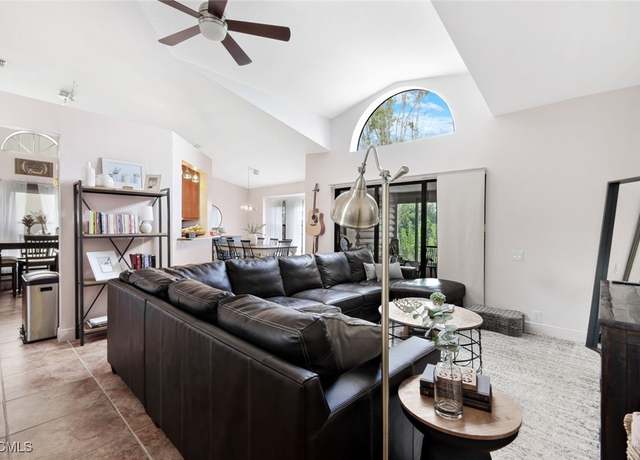 Property at 13095 Regent Cir, Fort Myers, FL 33966, 3 beds, 2 baths