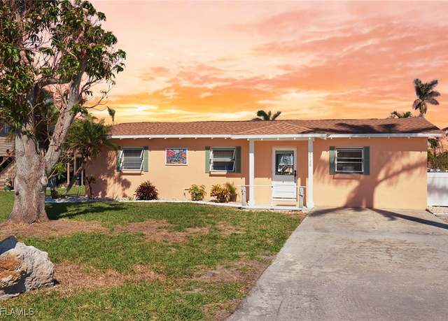 Property at 3728 Emerald Ave, St. James City, FL 33956, 3 beds, 2 baths