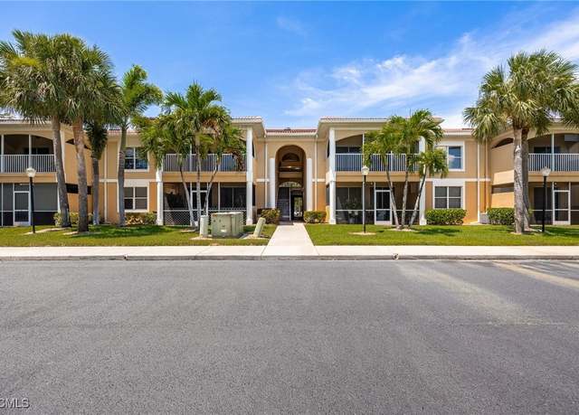 Property at 12505 Mcgregor Blvd #206, Fort Myers, FL 33919, 2 beds, 2 baths