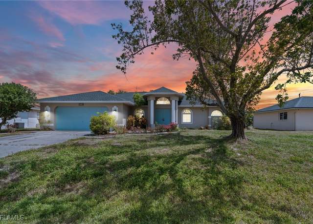 Property at 164 SE 19th Ln, Cape Coral, FL 33990, 4 beds, 3 baths