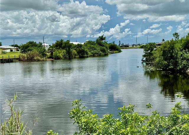 Property at 2605 NW 5th Ave, Cape Coral, FL 33993