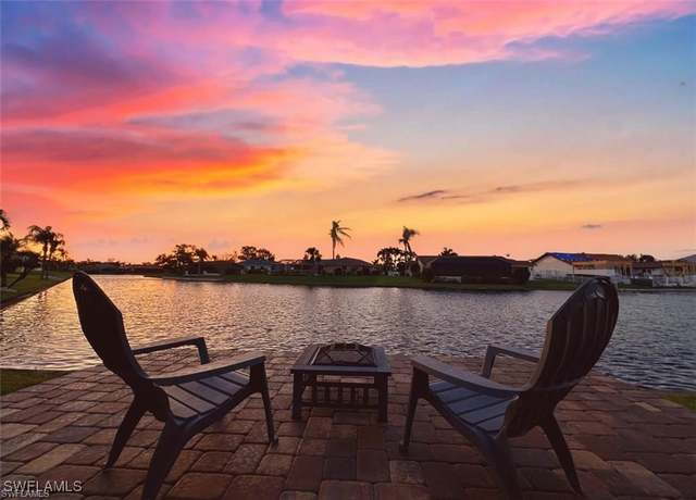Property at 6953 Wittman Dr, Fort Myers, FL 33919, 4 beds, 3 baths
