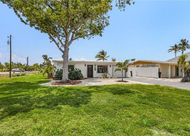 Property at 2390 Oleander St, St. James City, FL 33956, 2 beds, 2 baths