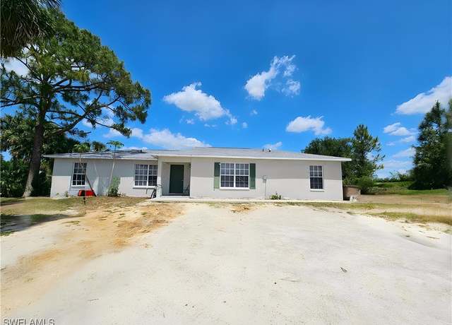 Property at 4916-4918 Leonard Blvd S, Lehigh Acres, FL 33973, 4 beds, 4 baths