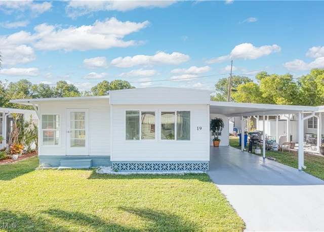 Property at 19 Garden Dr, Fort Myers, FL 33908, 2 beds, 1 bath