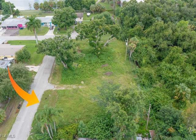 Property at 134,138 Powell Creek Cir, North Fort Myers, FL 33917