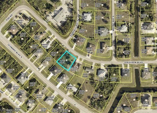 Property at 4420/4422 Golfview Blvd, Lehigh Acres, FL 33973