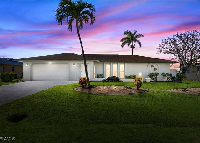Property at 1936 SE 31st Ter, Cape Coral, FL 33904, 4 beds, 2 baths