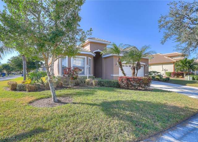 Property at 9611 Las Casas Dr, Fort Myers, FL 33919, 3 beds, 2 baths