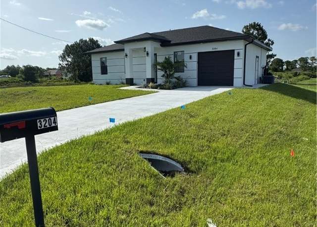 Property at 3204 20th St SW, Lehigh Acres, FL 33976, 3 beds, 3 baths