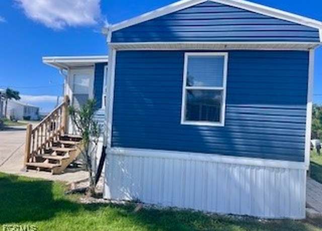 Property at 16917 Captains Dr, Bokeelia, FL 33922, 1 bed, 1 bath