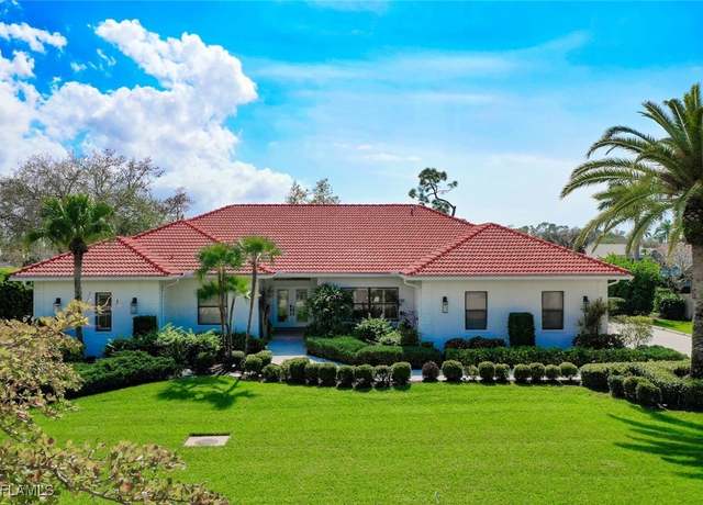 Property at 8260 Glenfinnan Cir, Fort Myers, FL 33912, 3 beds, 3 baths
