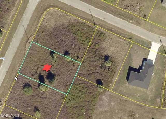 Property at 9003 S Castle Cir, Labelle, FL 33935