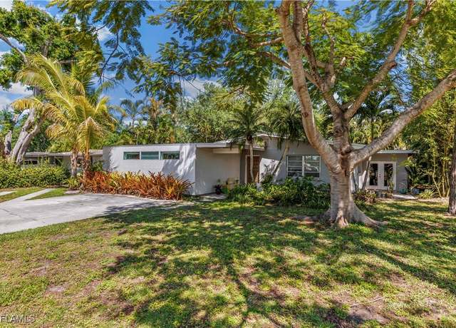 Property at 1239 Morningside Dr, Fort Myers, FL 33901, 4 beds, 2.5 baths