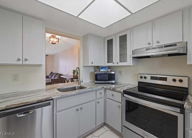 Property at 503 Cape Coral Pkwy W #201, Cape Coral, FL 33914, 2 beds, 2 baths
