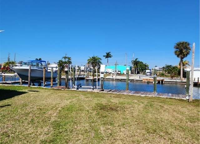 Property at 3868 Coconut Dr, St. James City, FL 33956