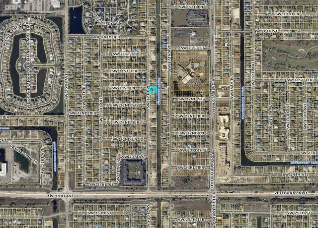 Property at 2131 SW 17th Pl, Cape Coral, FL 33991