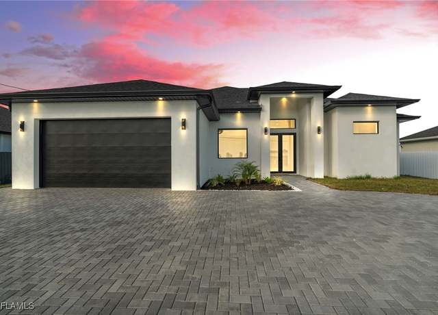 Property at 2125 Trafalgar Pkwy, Cape Coral, FL 33991, 4 beds, 3 baths