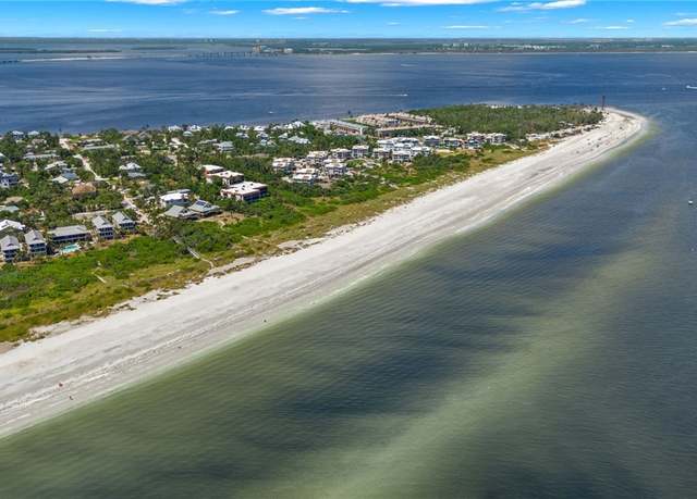Property at 1155 Seagrape Ln, Sanibel, FL 33957, 4 beds, 2 baths