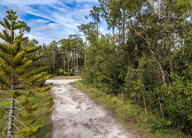 Property at 20374 Idlewood Rd, North Fort Myers, FL 33917