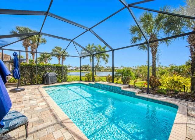 Property at 10012 Oakhurst Way, Fort Myers, FL 33913, 2 beds, 2 baths