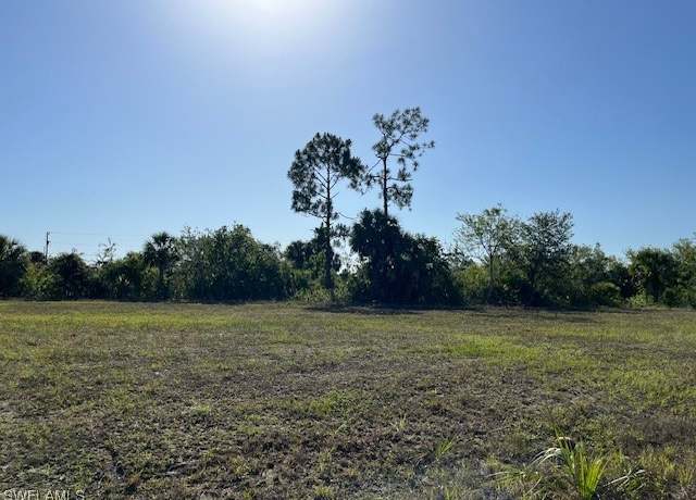 Property at 1915 NW 27th Pl, Cape Coral, FL 33993