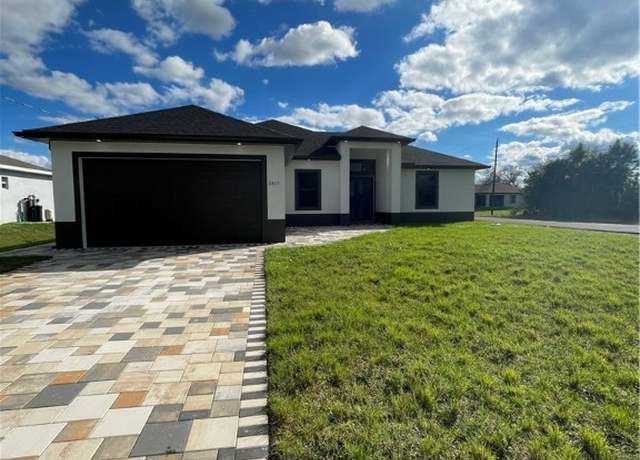 Property at 2607 41st St SW, Lehigh Acres, FL 33976, 3 beds, 2 baths