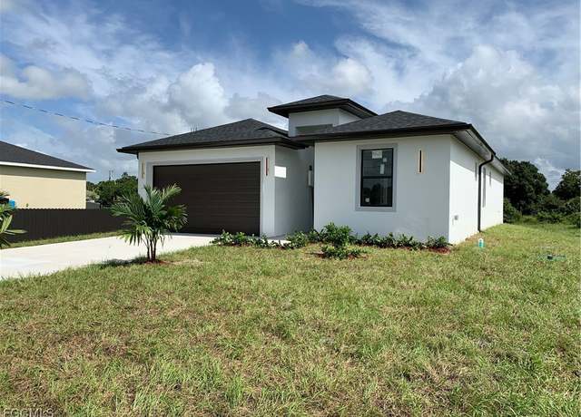 Property at 433 Rayford St, Lehigh Acres, FL 33974, 3 beds, 2 baths
