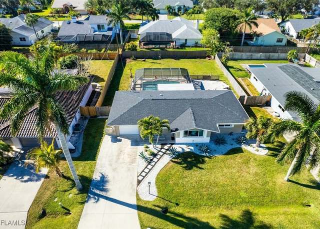 Property at 924 Dean Way, Fort Myers, FL 33919, 3 beds, 2 baths