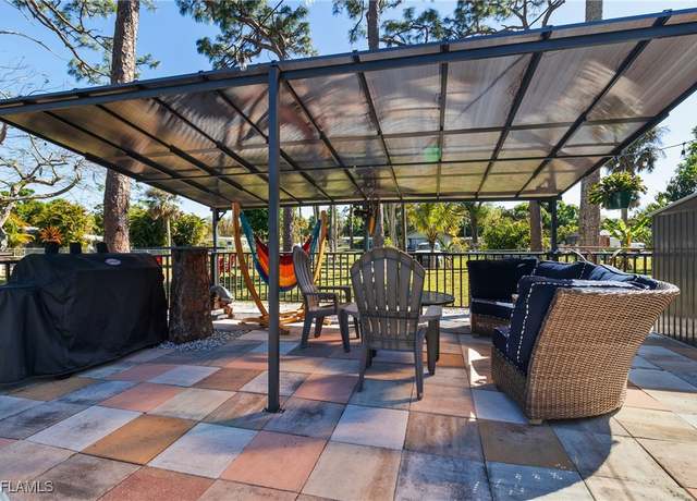 Property at 1622 Piney Rd, North Fort Myers, FL 33903, 3 beds, 2 baths