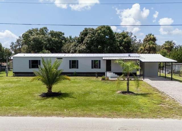 Property at 671 Bennett Ave, Labelle, FL 33935, 2 beds, 2 baths