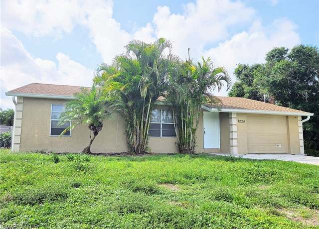 Property at 1224 Hamilton Ave, Lehigh Acres, FL 33972, 3 beds, 2 baths