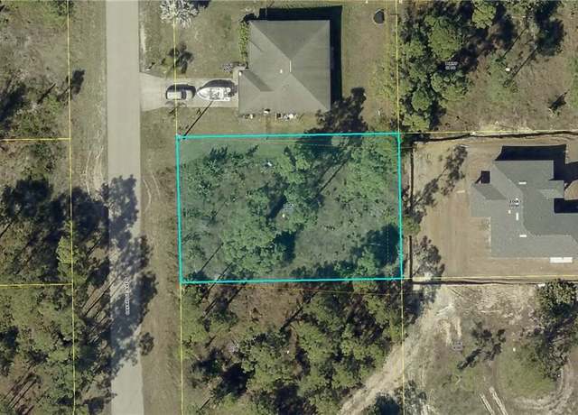 Property at 813 Oakridge Ave S, Lehigh Acres, FL 33974