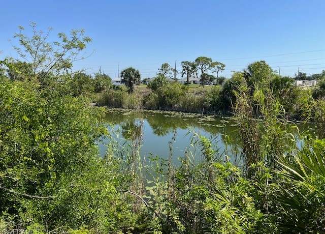 Property at 1903 NE 20th Ct, Cape Coral, FL 33909