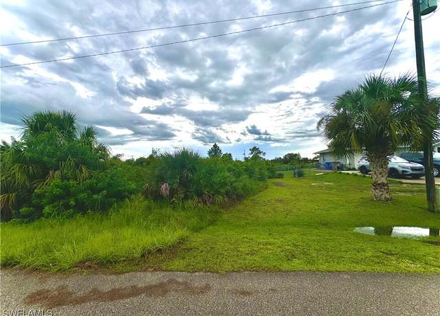 Property at 3015 65th St W, Lehigh Acres, FL 33971