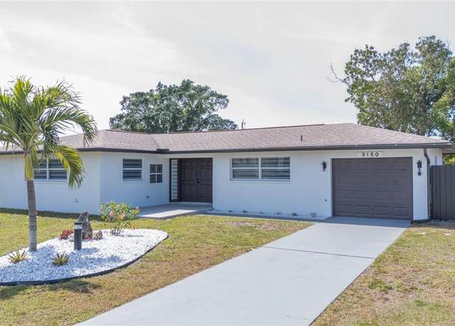 Property at 5150 York Ct, Cape Coral, FL 33904, 3 beds, 2 baths