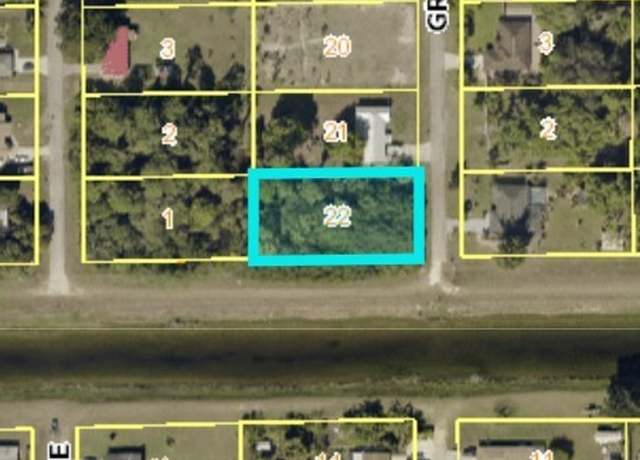 Property at 201 W Greenwood Ave, Lehigh Acres, FL 33936